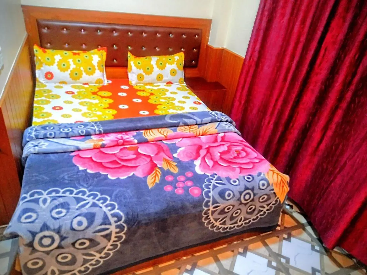 Shri Holy Family Guest House Κατμαντού
